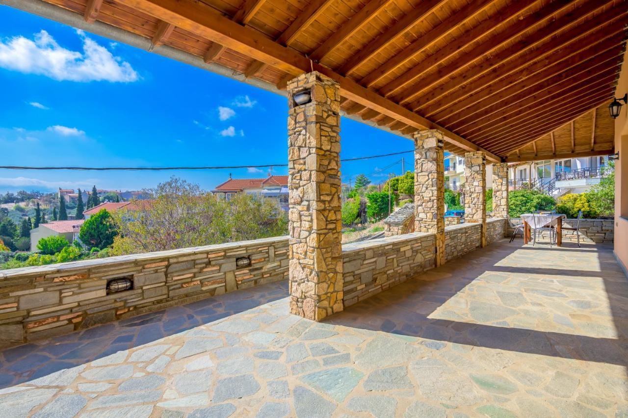 Luxurious Villa With Gorgeous View And Bbq อเล็กซานโดรโพลิส ภายนอก รูปภาพ